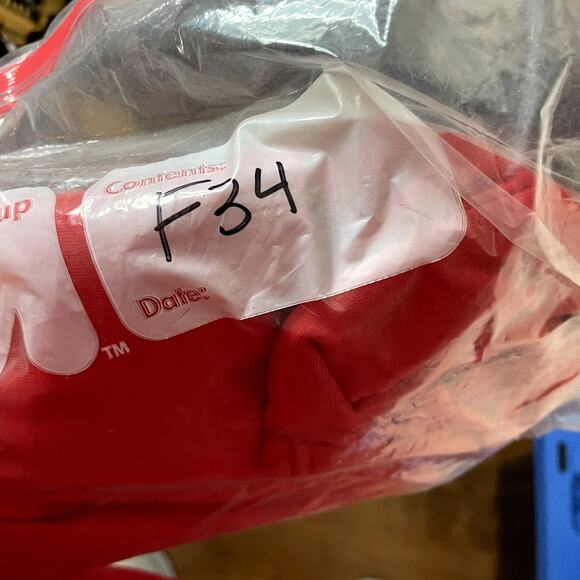 Cabi Women's Knotty Twist Tank Top Red Sleeveless Style - Size M - Picture 9 of 9